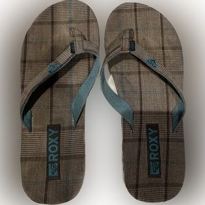 VTG Y2K ROXY FALL FLIP FLOPS SZ8 MENSWEAR VIB BROWN TEAL PLAID THONG SANDAL COOL